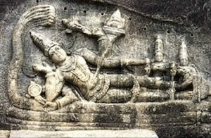 ビシュヌの古代の浮き彫り